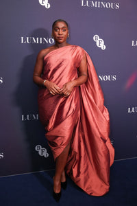 Lashana Lynch, l'actrice de "No time to die" et "Womens King" choisit Imane Ayissi Couture
