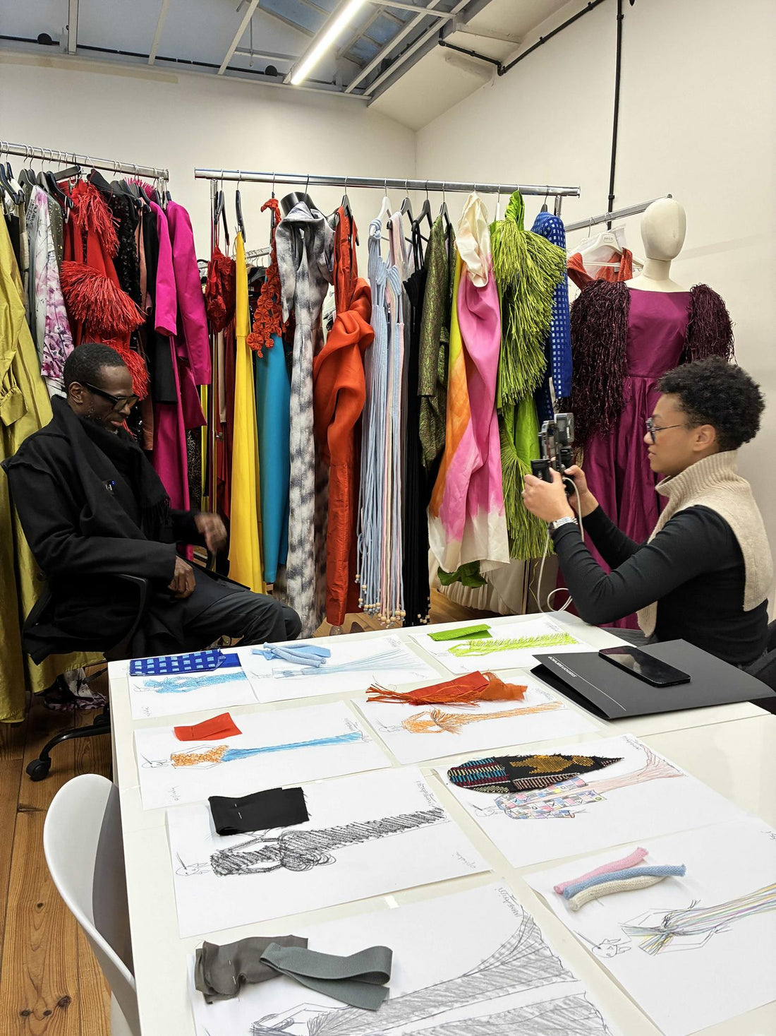 TV5Monde Info a suivi le défilé Imane Ayissi Couture pour la saison Printemps Eté 2026 à Paris