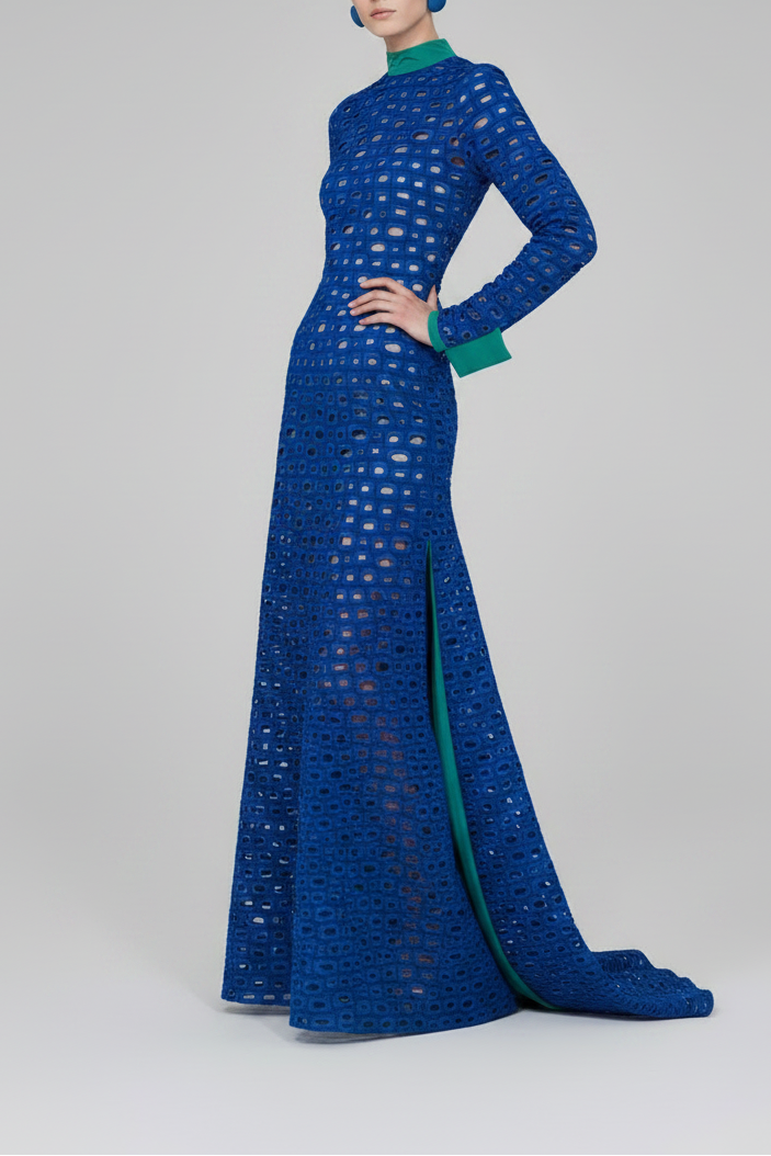 Sheath dress in lace and iridescent silk taffeta