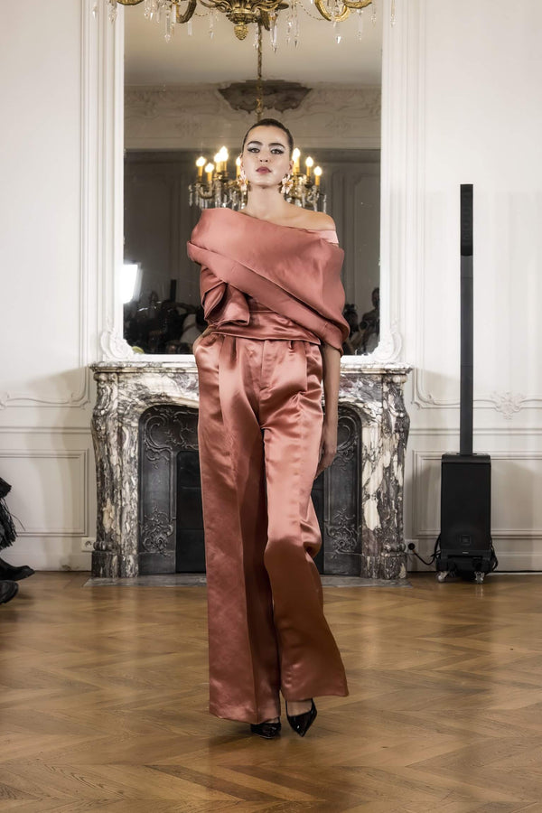 Look 16