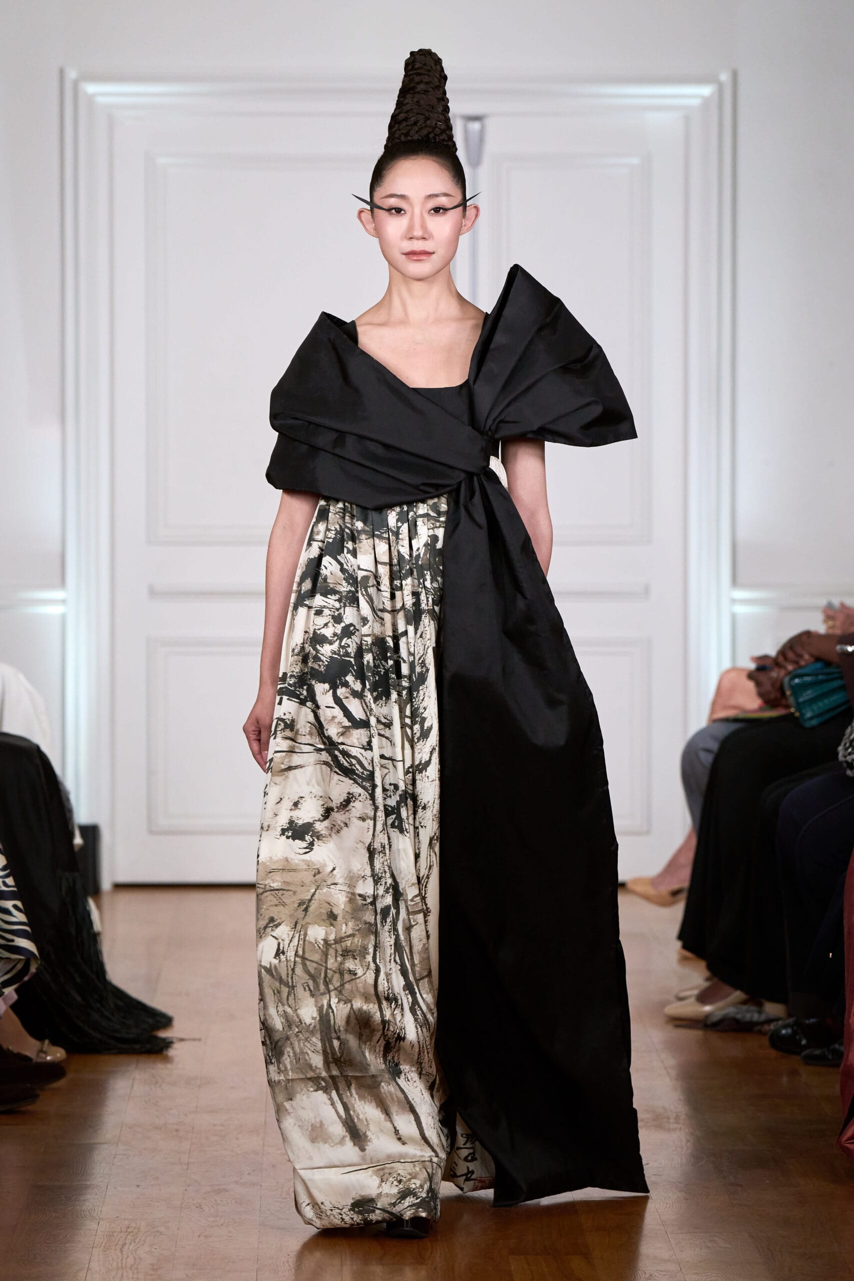 Long Kaba dress in Zibeline silk