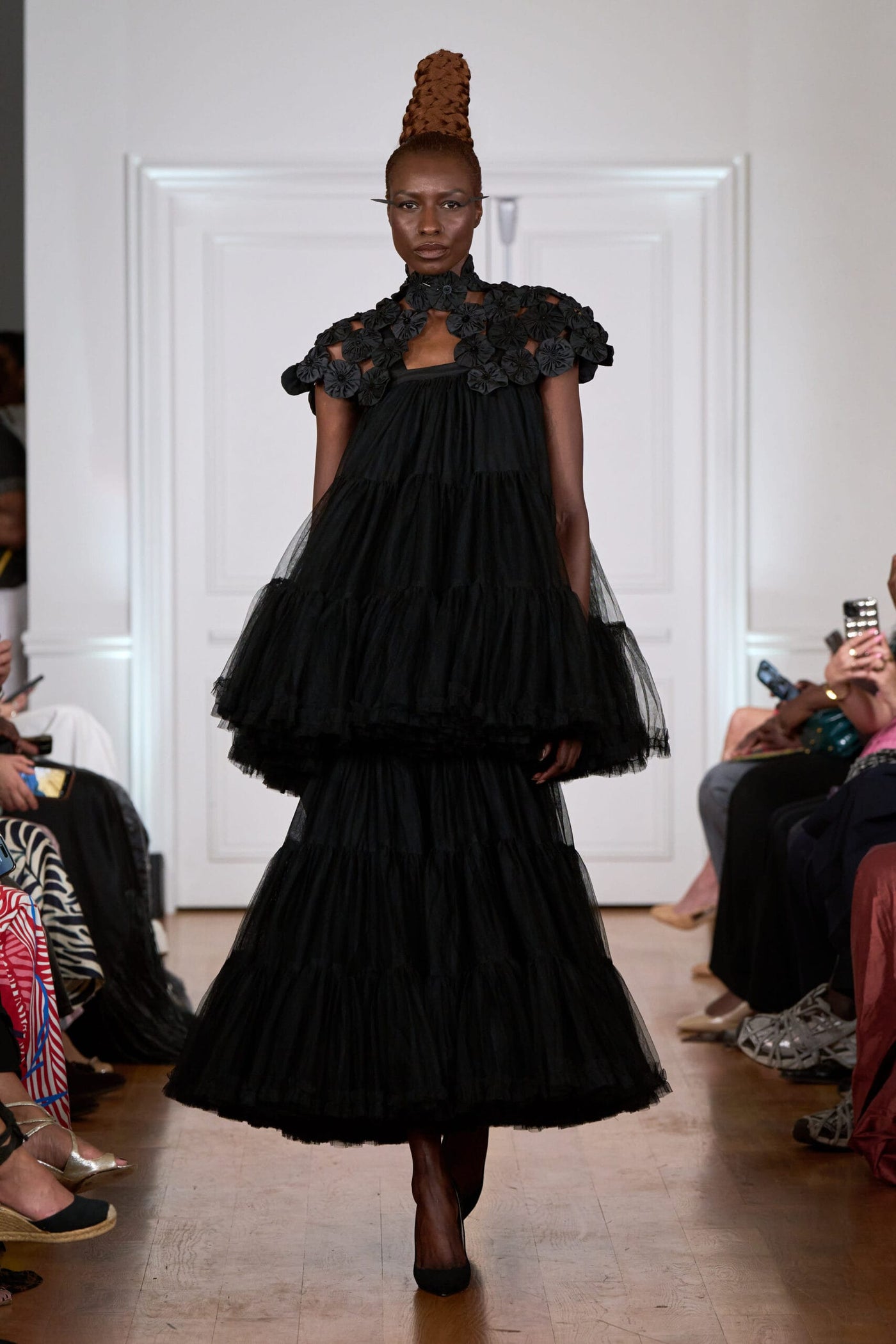 Dress in sable tulle and silk